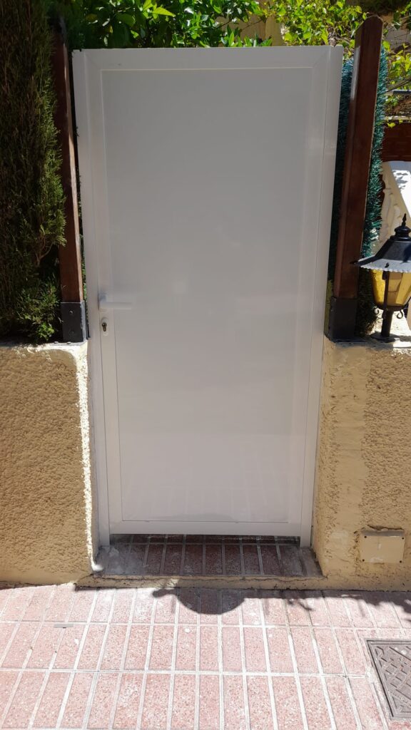 Aluminios Aitana, carpintería de aluminio y PVC con atención personalizada en Alicante